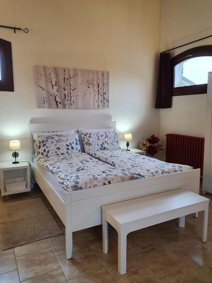 La Taverna Apartment Mesola ภายนอก รูปภาพ